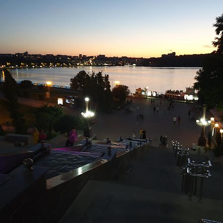 Стильна Квартира-Студія В Центрі Міста На Набережній Ternopil Phòng bức ảnh